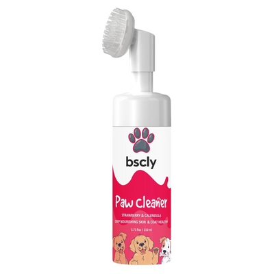 bscly Paw Cleaner With Strawberry